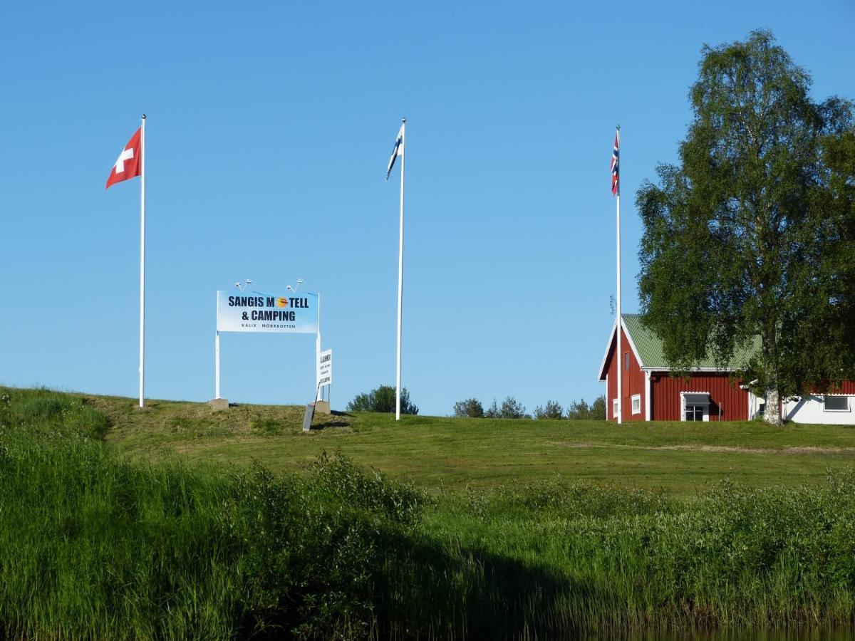 Sangis Motell Och Camping Экстерьер фото